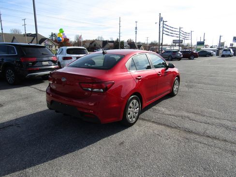 Used 2018 Kia Rio S image 7