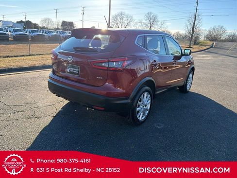 Certified 2021 Nissan Rogue Sport S image 7