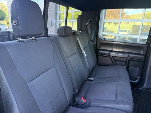 Used 2018 Ford F150 XLT w/ Equipment Group 302A Luxury AWD/4WD image 40