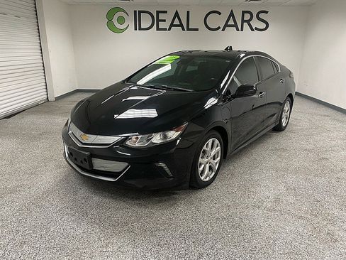 Used 2018 Chevrolet Volt Premier w/ Driver Confidence Package image 1
