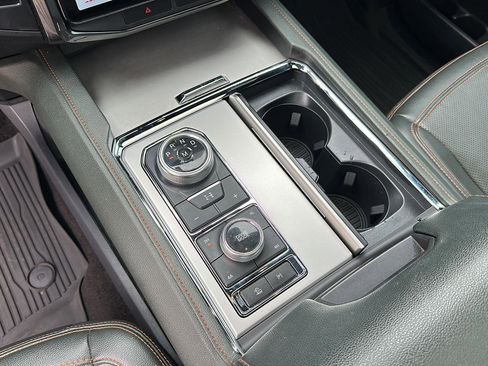 Used 2022 Ford Expedition Timberline image 19