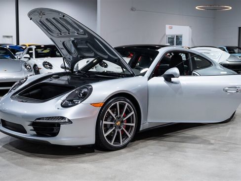 Used 2016 Porsche 911 Carrera 4S AWD/4WD image 34