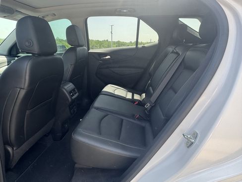 Used 2018 Chevrolet Equinox Premier AWD/4WD image 9
