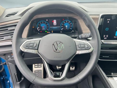 New 2026 Volkswagen Atlas SEL Premium R-Line AWD/4WD image 17