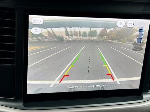 Used 2025 Ford F150 XLT image 25