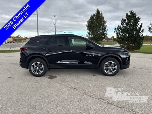 New 2025 Chevrolet Blazer LT w/ Convenience Package image 7