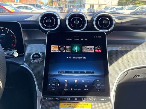 New 2026 Mercedes-Benz GLC 300 4MATIC image 34