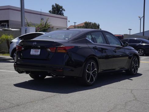 New 2026 Nissan Altima 2.5 SR FWD image 4