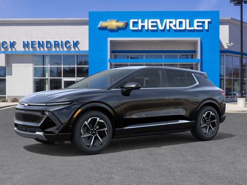 New 2025 Chevrolet Equinox EV LT image 3