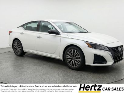 Used 2025 Nissan Altima 2.5 SV