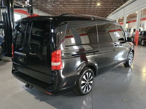 Used 2020 Mercedes-Benz Metris Passenger image 5