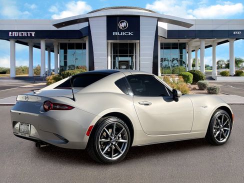 Used 2023 MAZDA MX-5 Miata Grand Touring RWD image 4