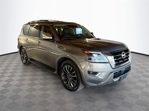 Used 2023 Nissan Armada Platinum w/ Captain's Chairs Package image 4
