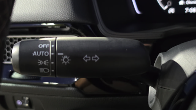 Used 2025 Honda Civic Sport image 16