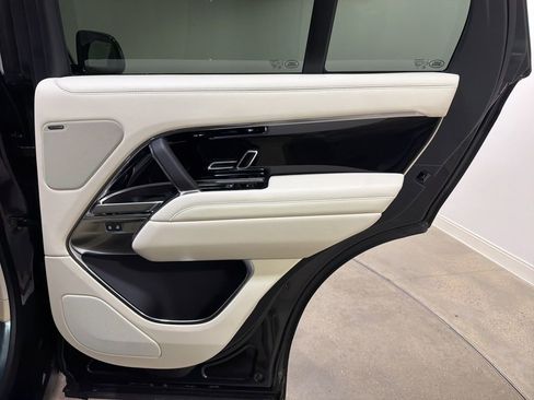 New 2026 Land Rover Range Rover SE AWD/4WD image 26