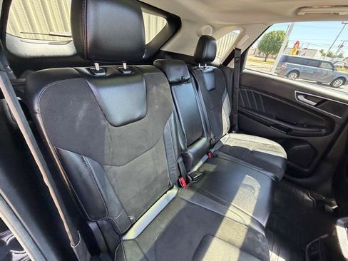 Used 2015 Ford Edge Sport w/ Equipment Group 401A FWD image 16