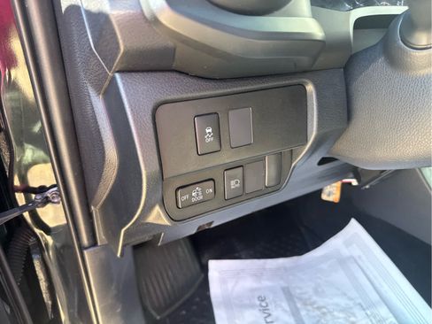 Used 2020 Toyota Tacoma SR AWD/4WD image 22