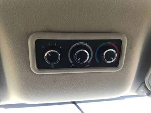 Used 2017 Chevrolet Express 3500 LT w/ LT Preferred Equipment Group image 19