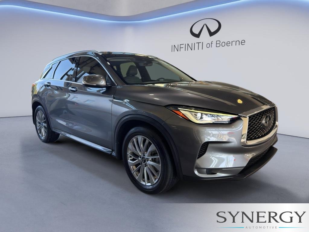 Certified 2023 INFINITI QX50 Luxe FWD image 3