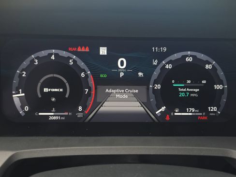Used 2025 Toyota Tacoma TRD Off-Road AWD/4WD image 19