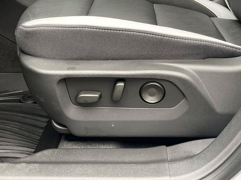 Used 2026 Buick Envision Sport Touring AWD/4WD image 11