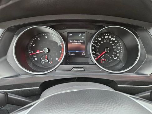 Used 2019 Volkswagen Tiguan SE w/ Panoramic Sunroof Package AWD/4WD image 25