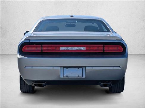 Used 2013 Dodge Challenger R/T w/ Sound Group II RWD image 7