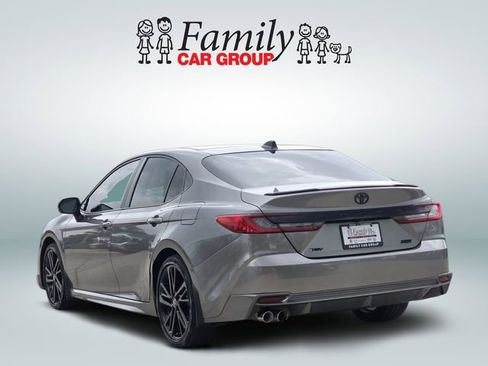 Used 2025 Toyota Camry XSE FWD image 3