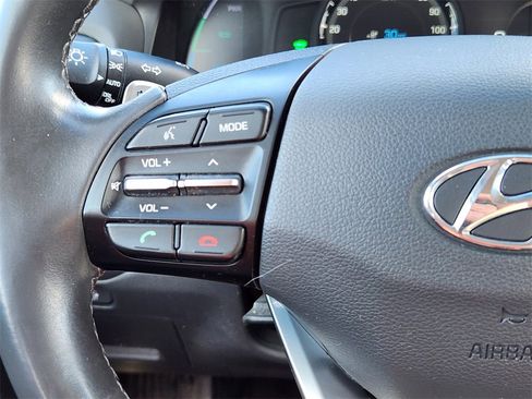 Used 2019 Hyundai Ioniq Electric image 15