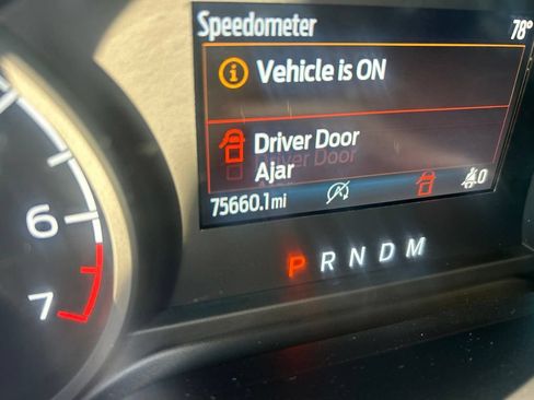 Used 2021 Ford F150 XL w/ STX Appearance Package RWD image 3