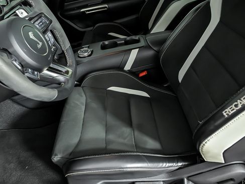 Used 2021 Ford Mustang Shelby GT500 w/ Technology Package RWD image 15