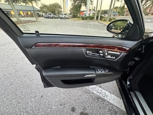 Used 2008 Mercedes-Benz S 63 AMG image 24