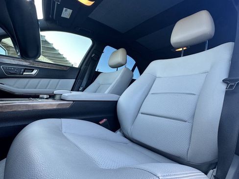 Used 2012 Mercedes-Benz E 350 Sedan w/ Premium 2 Pkg image 10