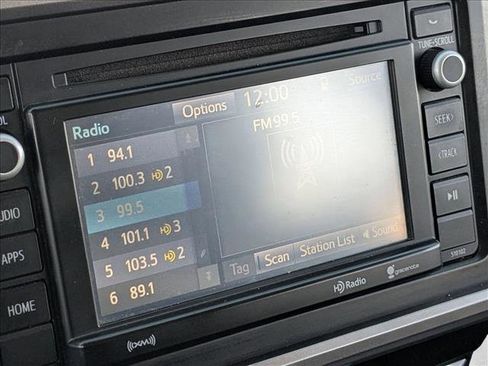 Used 2016 Toyota Tacoma SR5 image 12