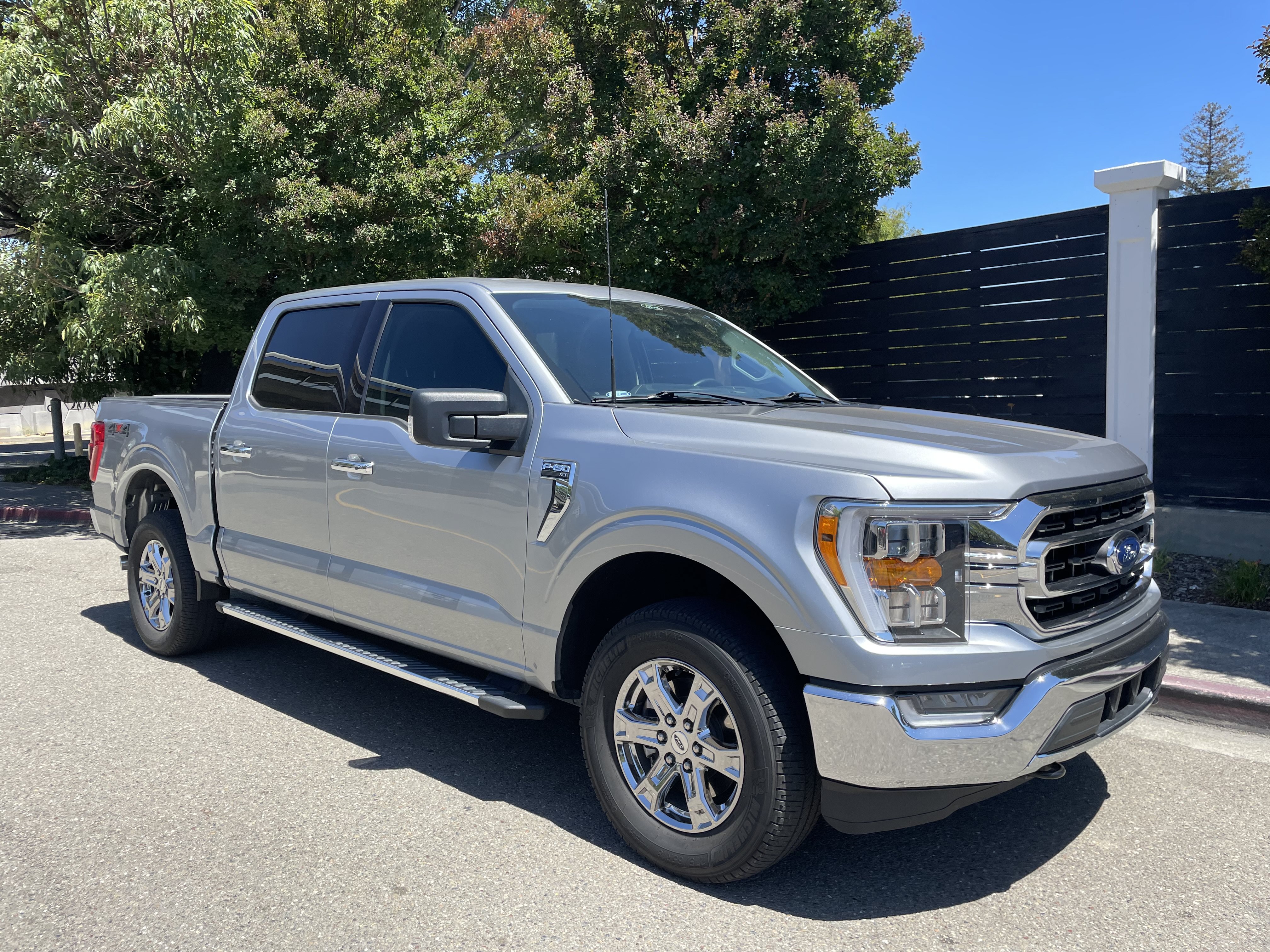 Used 2022 Ford F150 XLT w/ Equipment Group 302A High AWD/4WD image 2