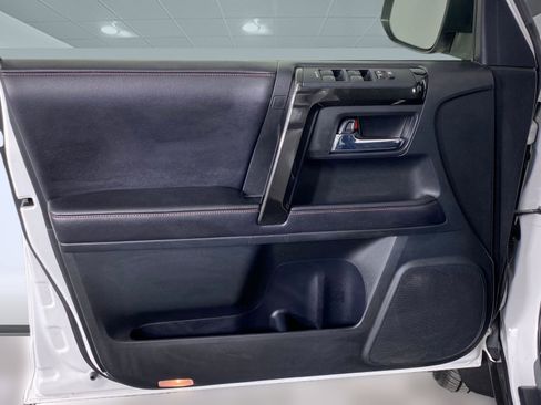 Used 2016 Toyota 4Runner TRD Pro image 22