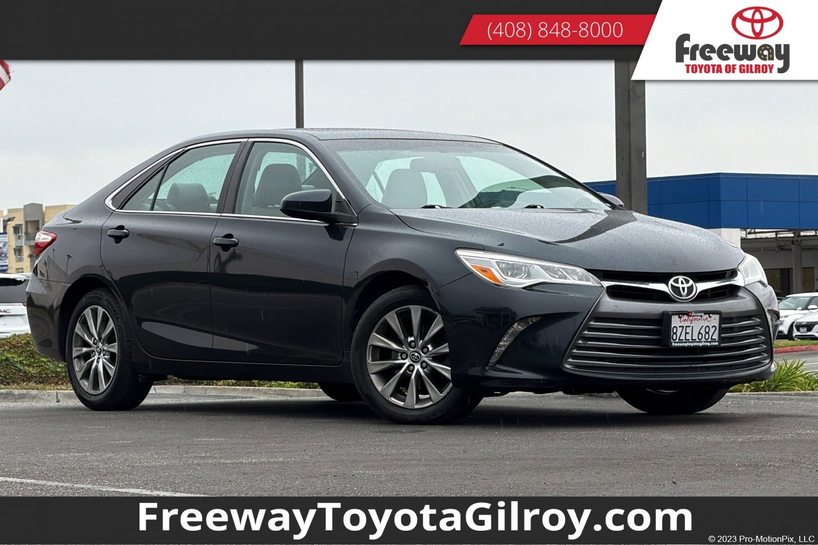 Used 2015 Toyota Camry XLE FWD image 1