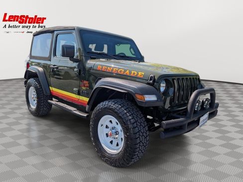 Used 2023 Jeep Wrangler Sport AWD/4WD image 7
