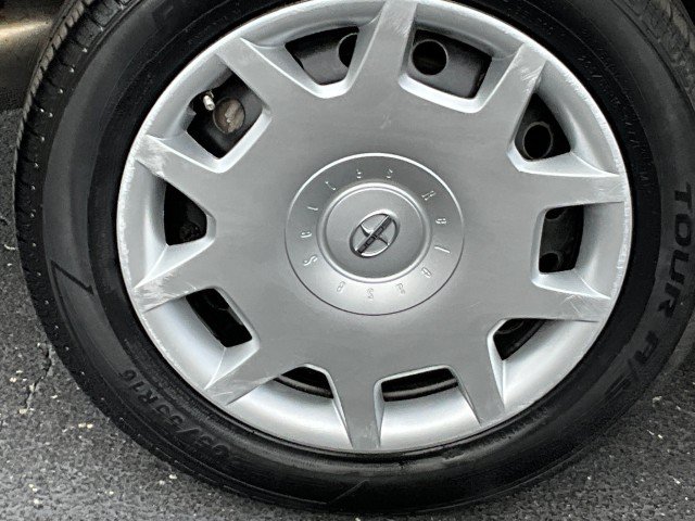 Used 2015 Scion xB FWD image 6
