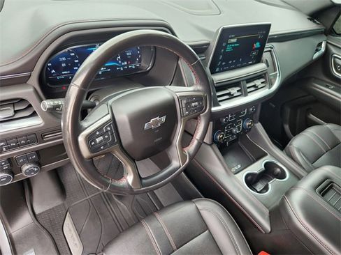 Used 2023 Chevrolet Suburban RST image 8