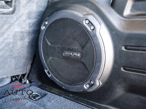 Used 2022 Jeep Wrangler Unlimited Sahara image 14