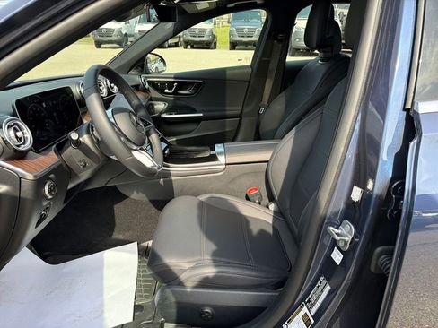 Certified 2025 Mercedes-Benz C 300 4MATIC Sedan image 18