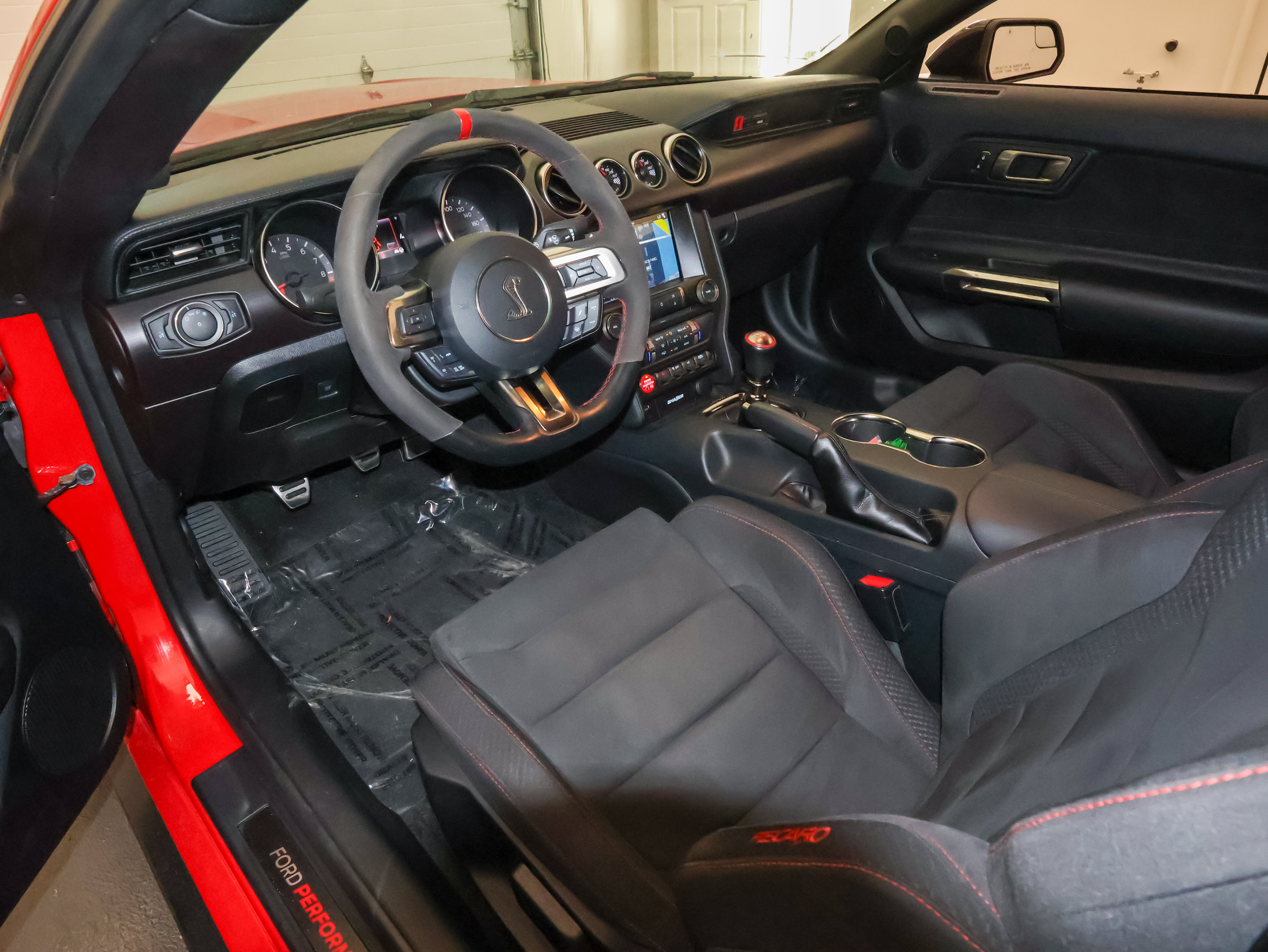 Used 2017 Ford Mustang Shelby GT350R w/ GT350R Equipment Group 920A RWD image 20