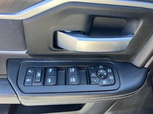 Used 2026 RAM 2500 Big Horn AWD/4WD image 35