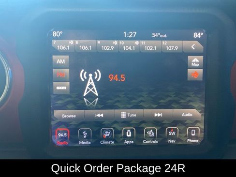 Used 2018 Jeep Wrangler Unlimited Rubicon image 2