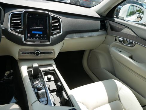 Certified 2023 Volvo XC90 B6 Plus w/ Protection Package Premier AWD/4WD image 14