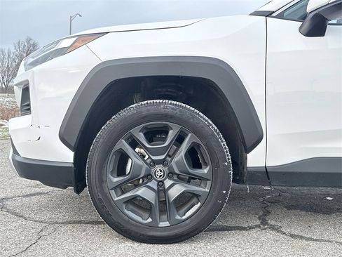 Used 2024 Toyota RAV4 Adventure image 18