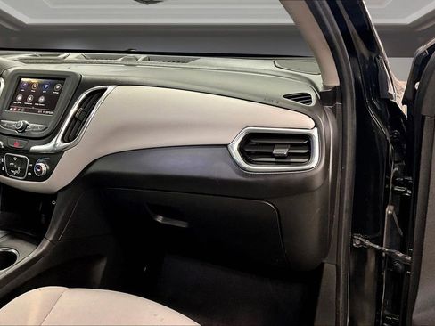 Used 2020 Chevrolet Equinox LS FWD image 26