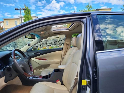 Used 2012 Lexus ES 350 image 9