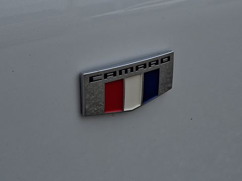 Used 2023 Chevrolet Camaro SS RWD image 34
